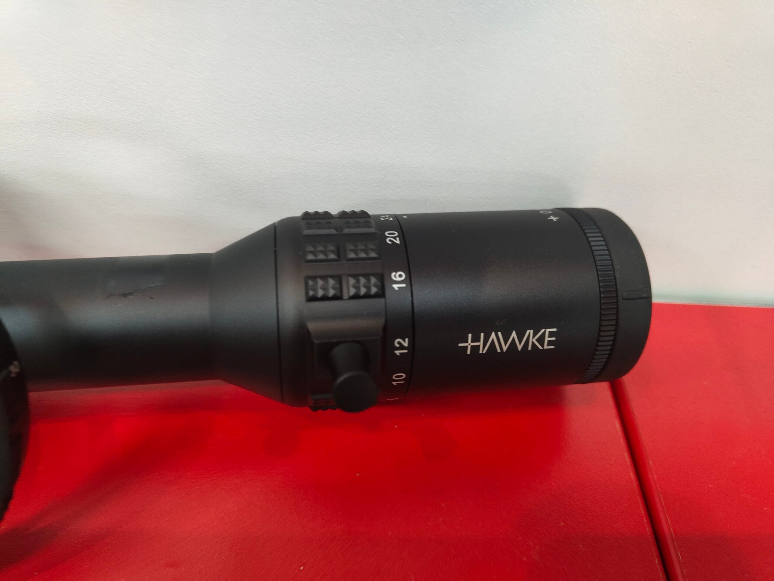 Pre-Owned Hawke Sidewinder 6-24x56 Riflescope - Image 2