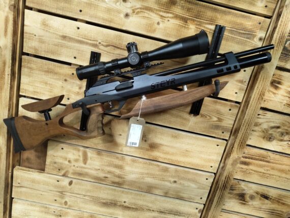 Pre-Owned Steyr LG110 .177 Air Rifle with Schmidt & Bender Scope
