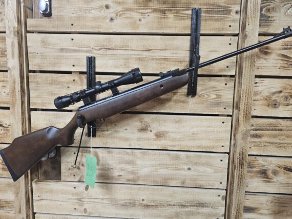 Pre-Owned Crosman Vantage